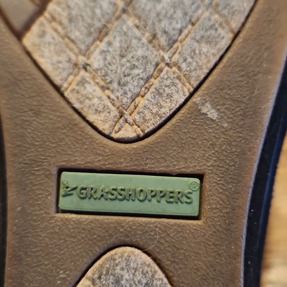 Grasshoppers Black Fabric Emboidery Heel Size 7.5 - Picture 7 of 9